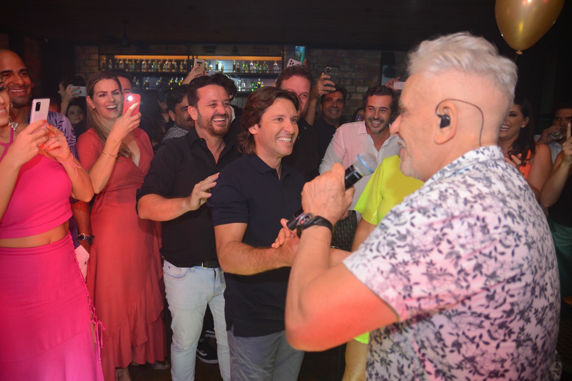 Foto Aniversário Surpresa Dr. Rodrigo   Albertini  - Imagem 7